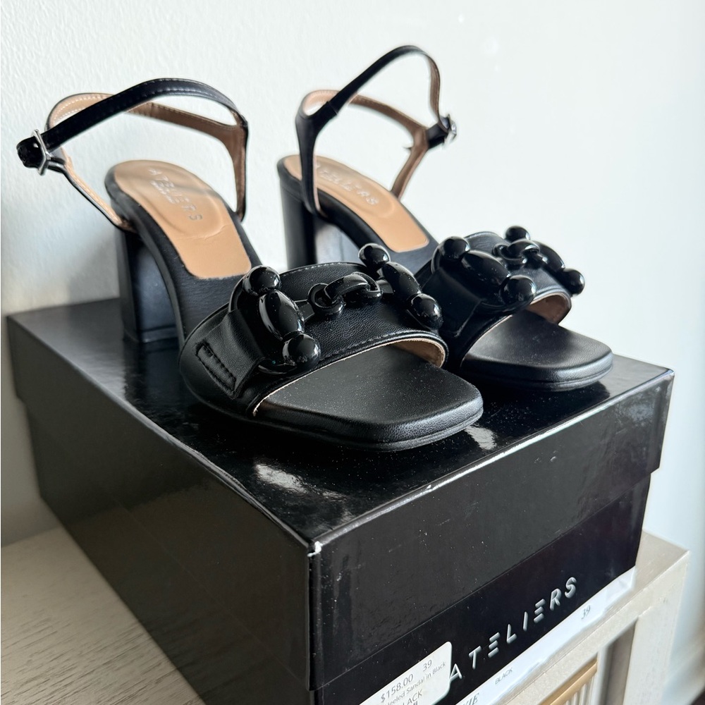 Black Women's Sandals